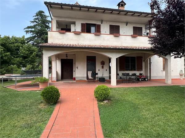 Villa singola in vendita