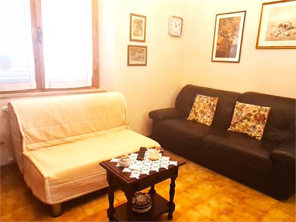 Appartamento in piccola palazzina