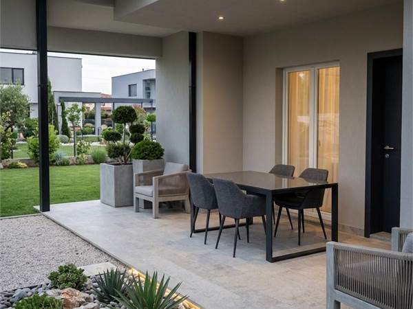 🏡 NUOVA COSTRUZIONE – PORZIONE ANGOLARE DI TRIFAMILIARE CON GIARDINO PRIVATO