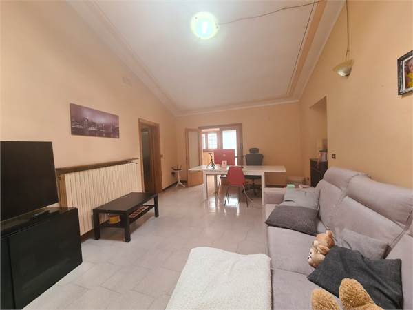 Porzione indipendente in collina